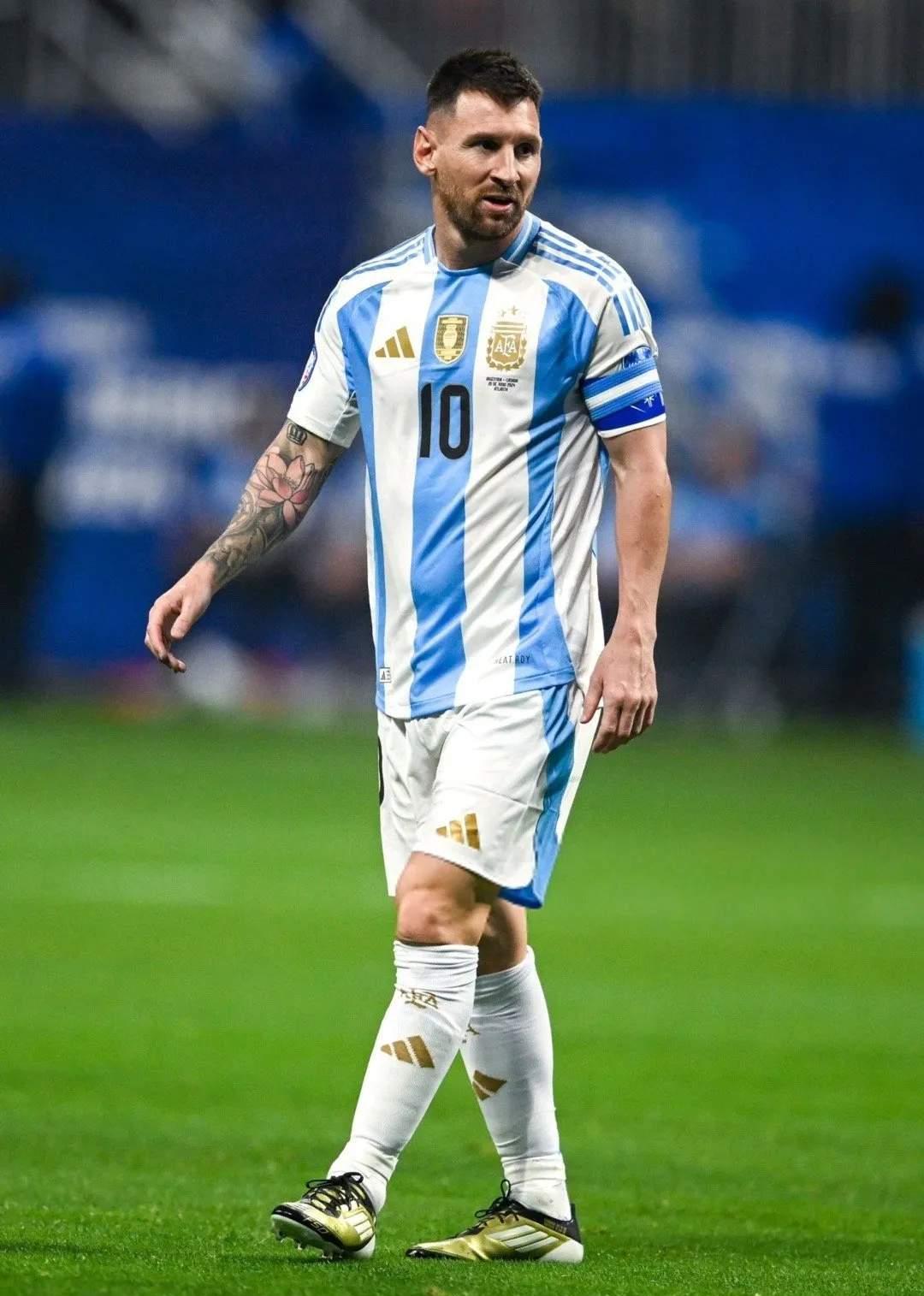 阿根廷球队在国际比赛中屡战屡败 阿根廷球队在国际比赛中屡战屡败