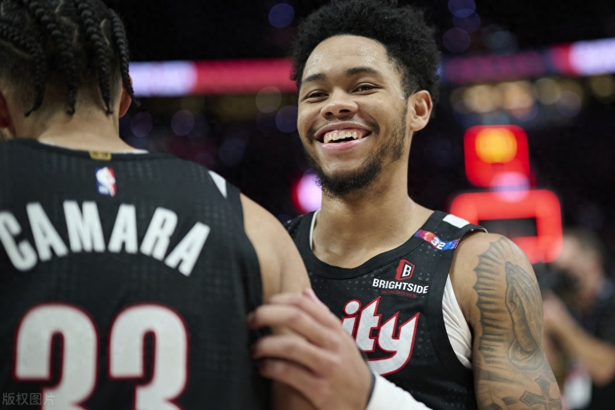 包含开拓者队击溃对手取胜,全队士气高涨备战下场比赛的词条 包含开拓者队击溃对手取胜,全队士气高涨备战下场比赛的词条